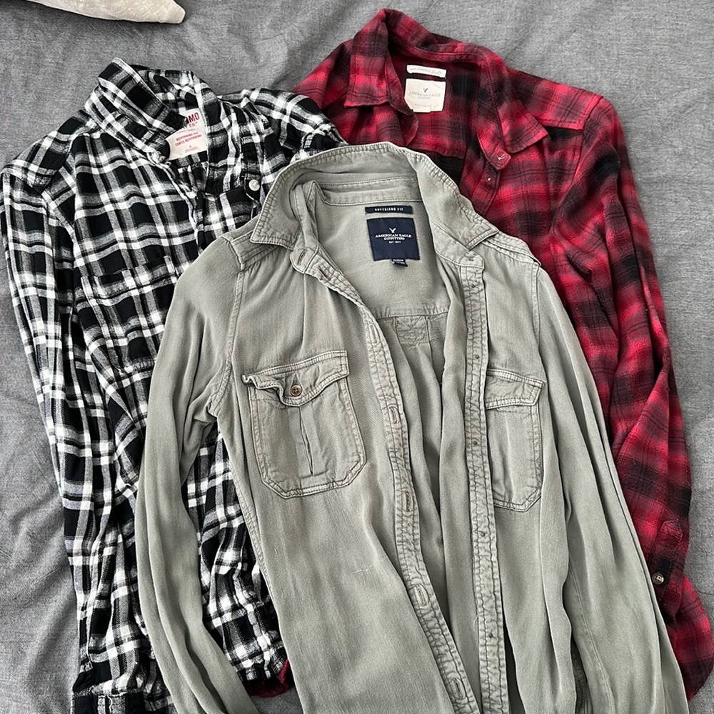 Women’s button up shirt bundle